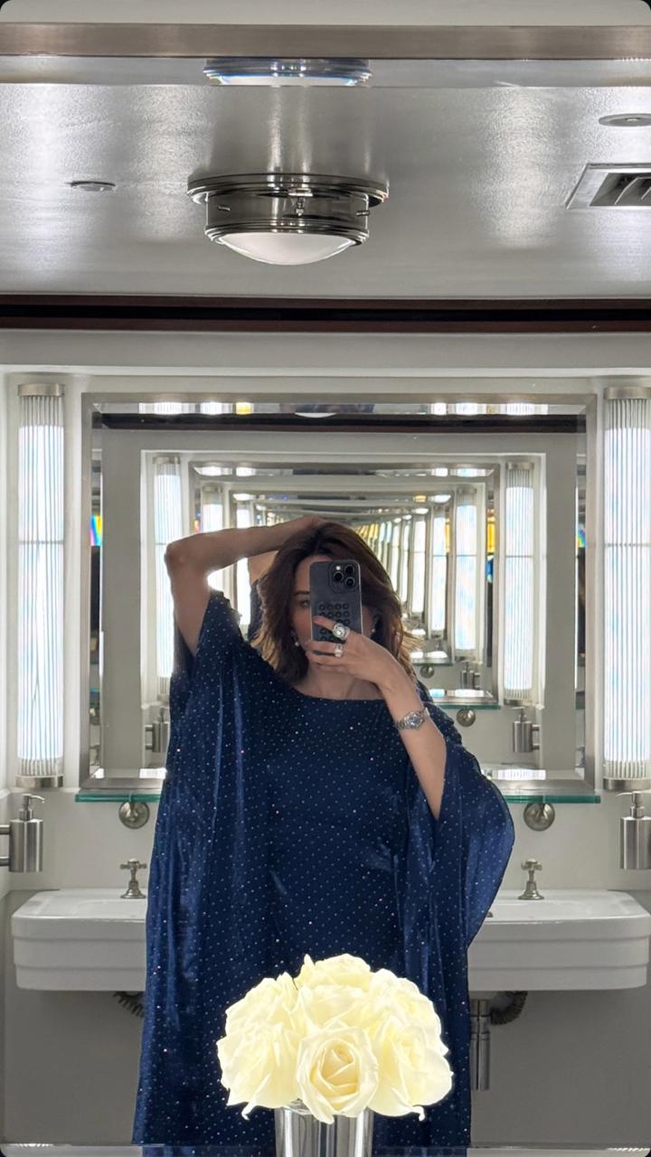 LUXE STONE BUTTERFLY KAFTAN