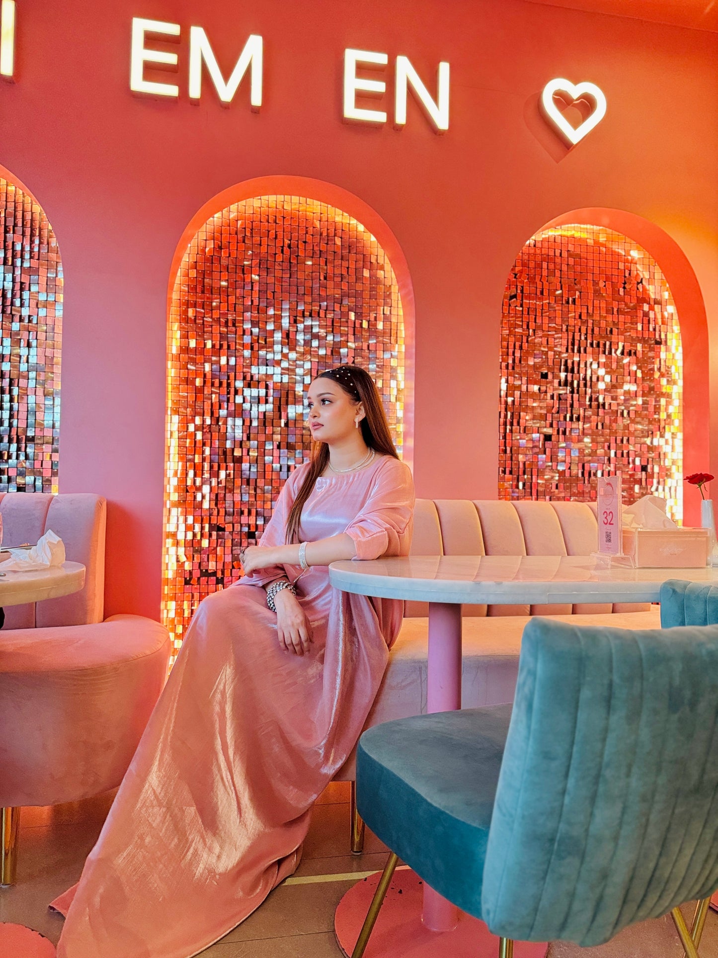 Butterfly Kaftan – Rose Dust